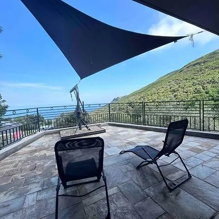 De Charme Vue Villa Brando